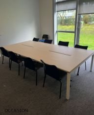 Table réunion conférence occasion 12 personnes